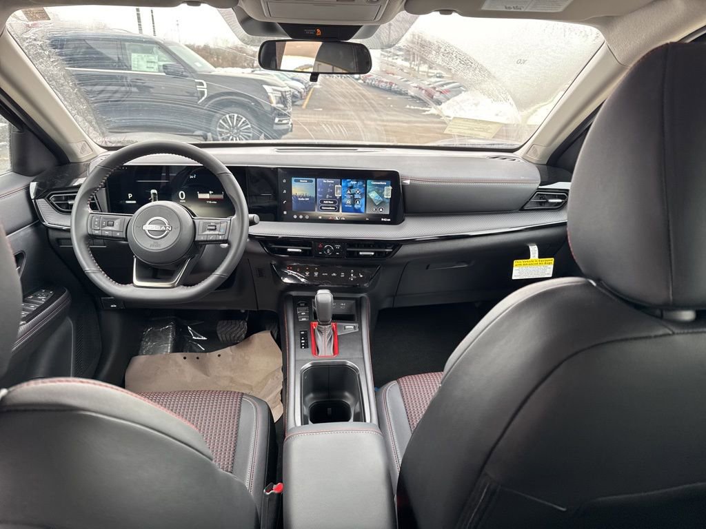 New 2026 Nissan Kicks SR w/ Cold Weather Package image 17