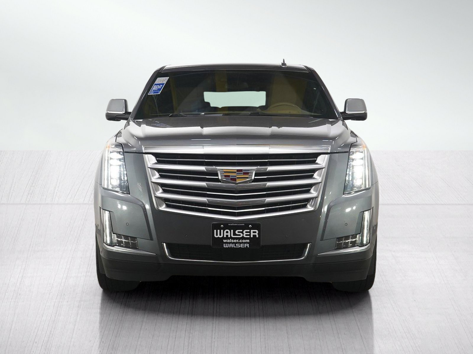 Used 2019 Cadillac Escalade Platinum AWD/4WD image 8