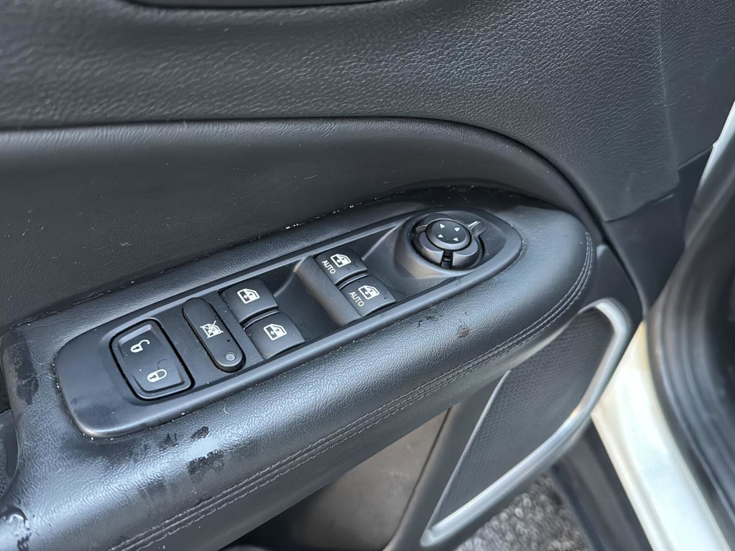 Used 2021 Jeep Compass Latitude image 27