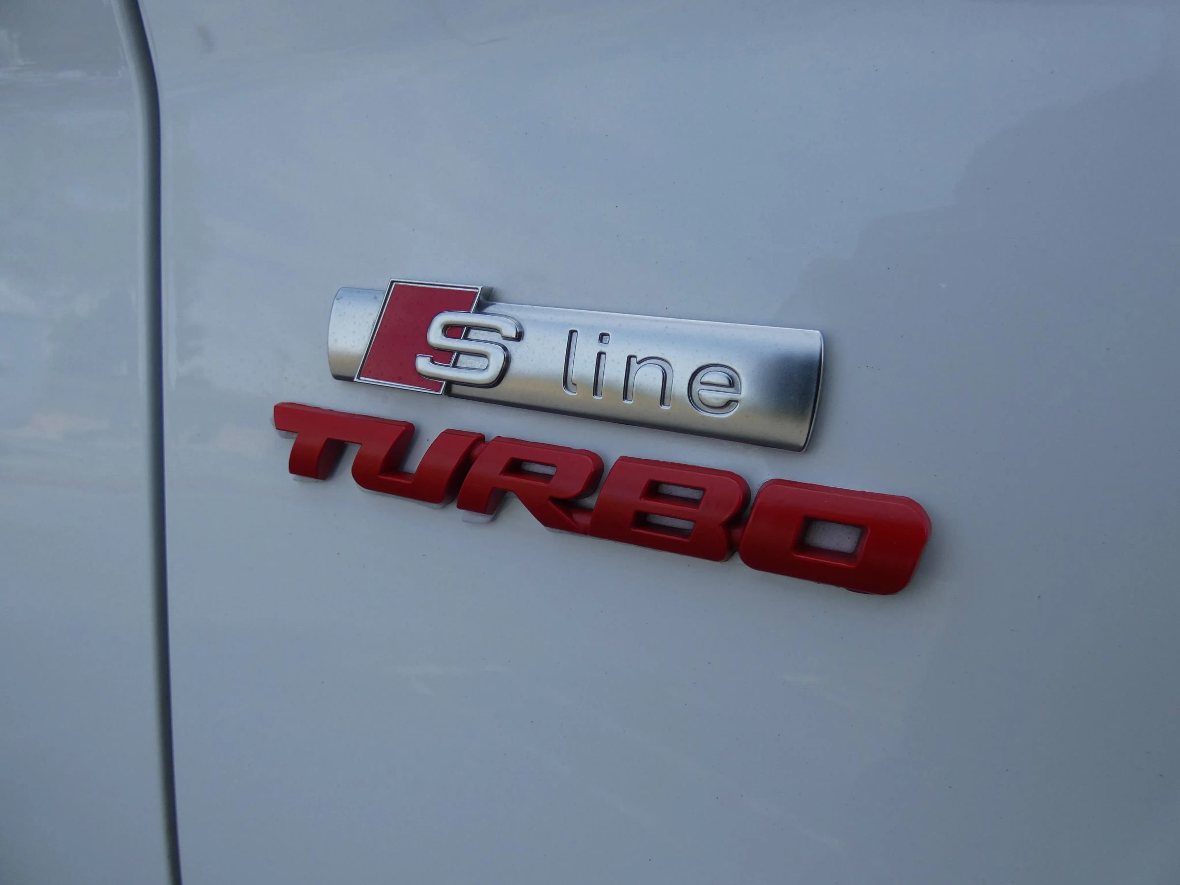 Used 2020 Audi Q5 e Premium Plus image 70