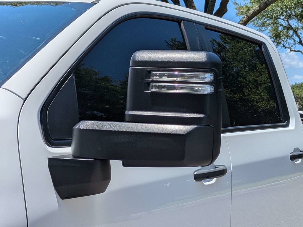 Used 2025 Chevrolet Silverado 2500 Custom w/ Custom Value Package AWD/4WD image 11