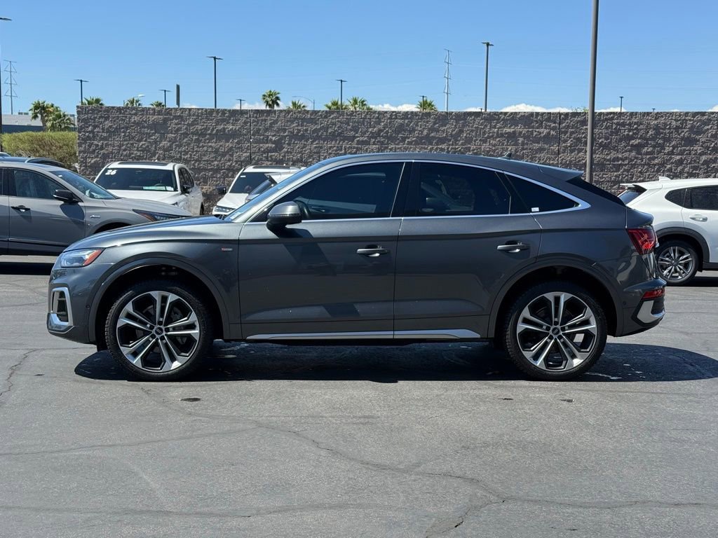 Used 2021 Audi Q5 Prestige w/ Prestige Package image 10