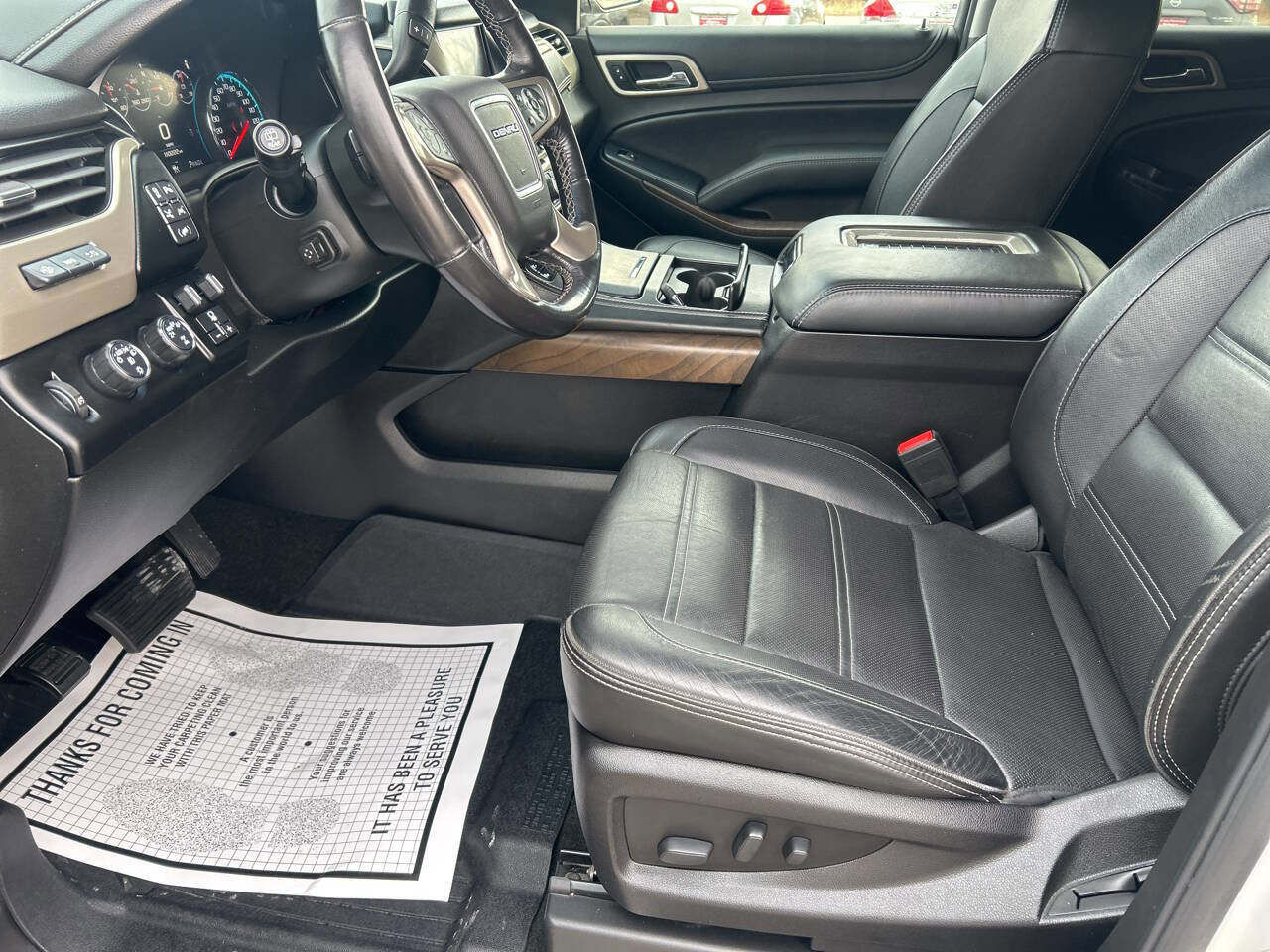 Used 2018 GMC Yukon XL Denali w/ Denali Ultimate Package image 11