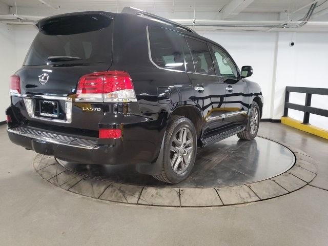 Used 2015 Lexus LX 570 4WD image 9
