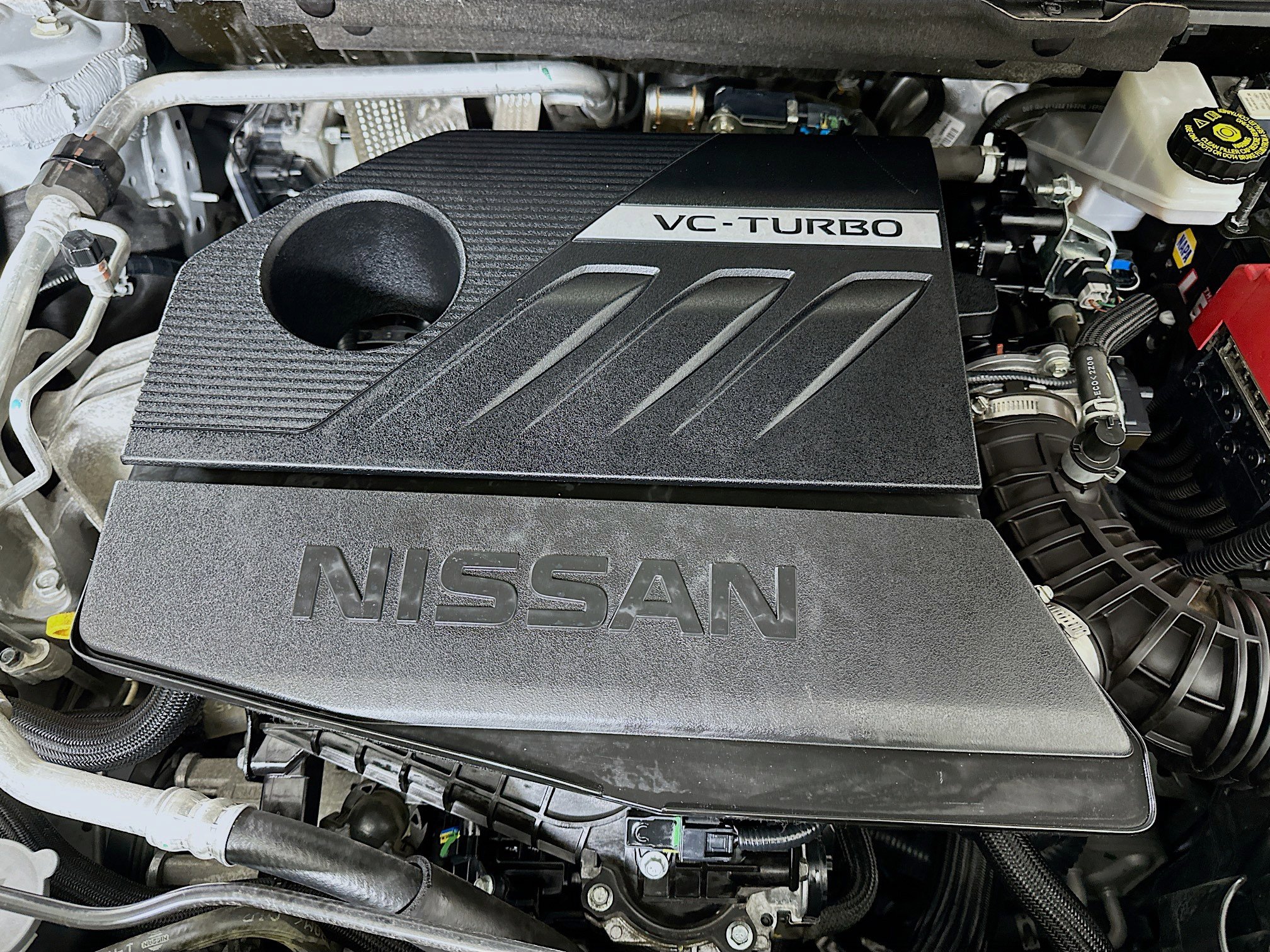 Used 2023 Nissan Rogue SV image 32