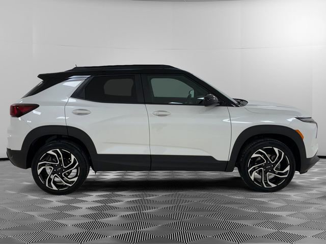 Used 2024 Chevrolet TrailBlazer RS w/ Convenience Package image 2