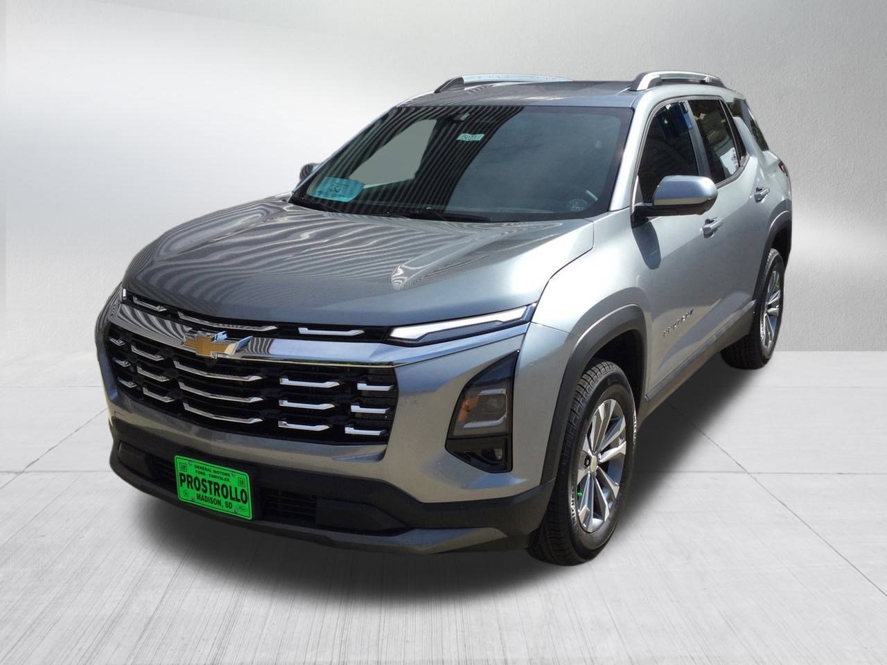 New 2025 Chevrolet Equinox LT w/ Convenience Package II image 2