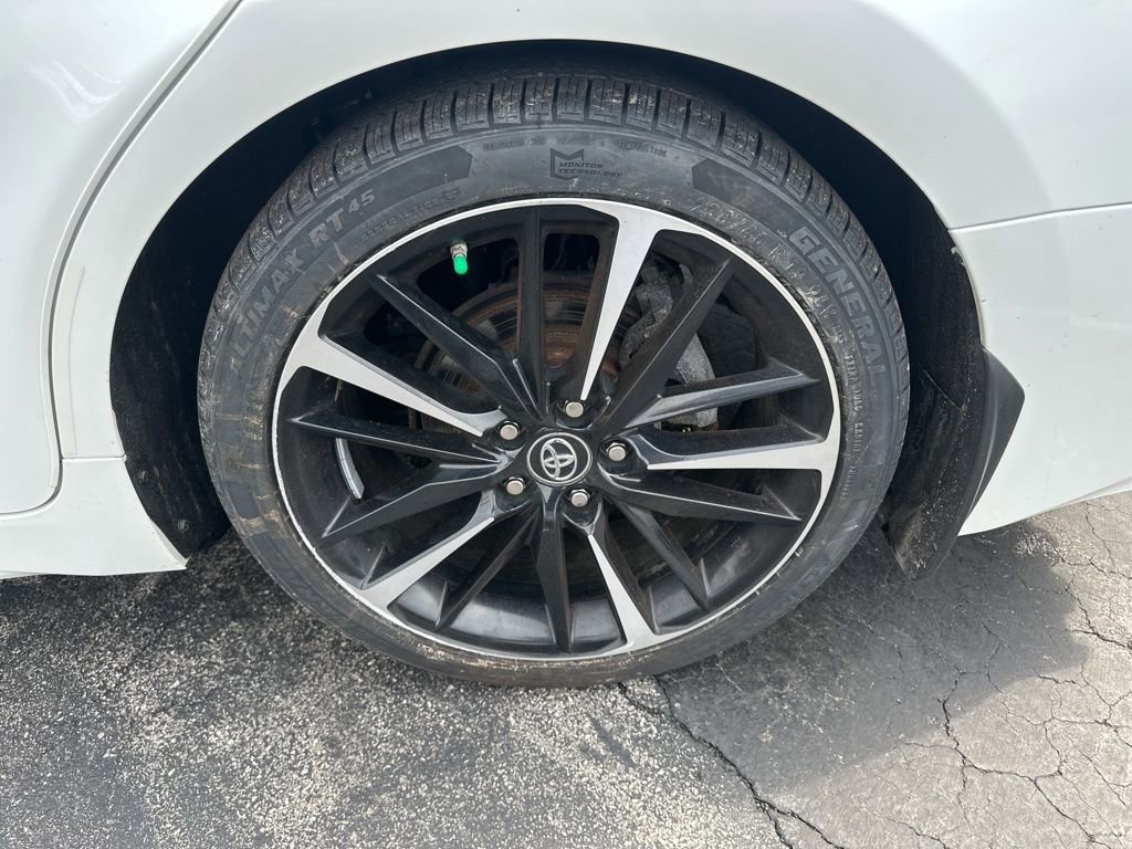 Used 2019 Toyota Camry XSE image 43