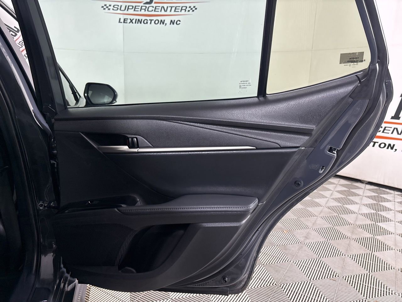 Used 2025 Toyota Camry XSE image 26