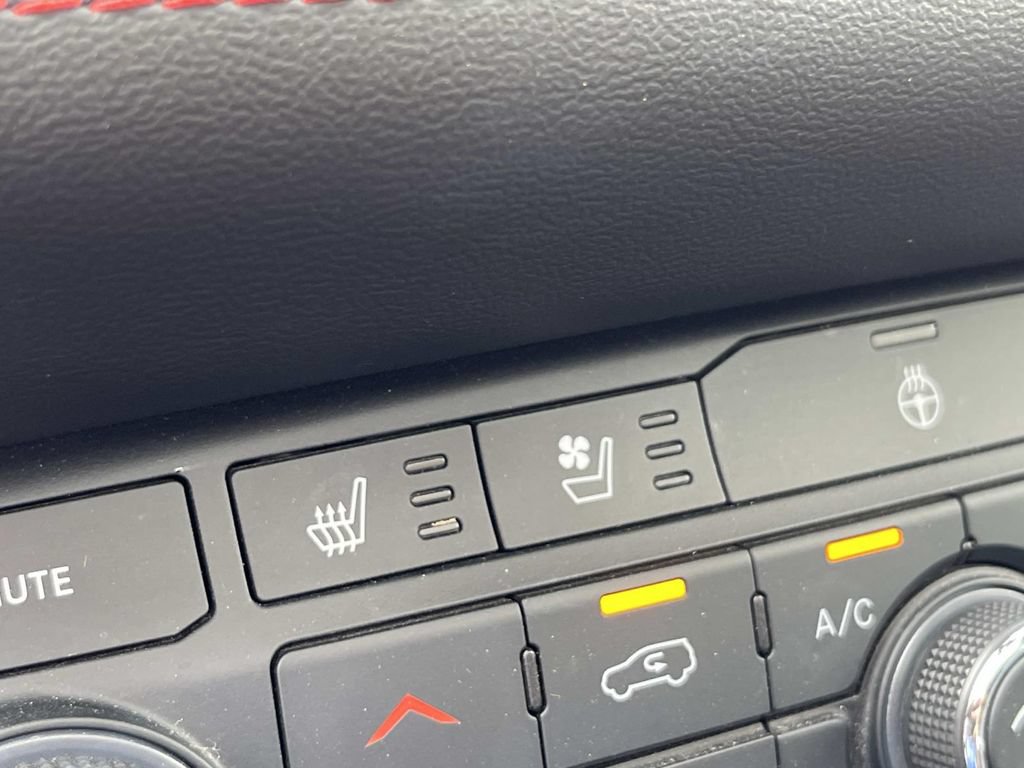 Used 2025 Dodge Durango GT AWD/4WD image 26