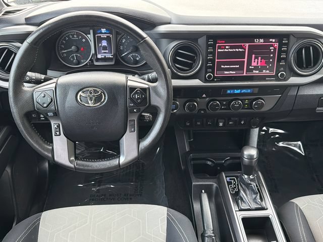 Used 2022 Toyota Tacoma TRD Off-Road w/ Technology Package AWD/4WD image 24