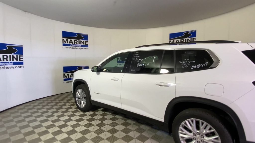 Used 2026 GMC Acadia Elevation w/ Elevation Premium Package FWD image 8