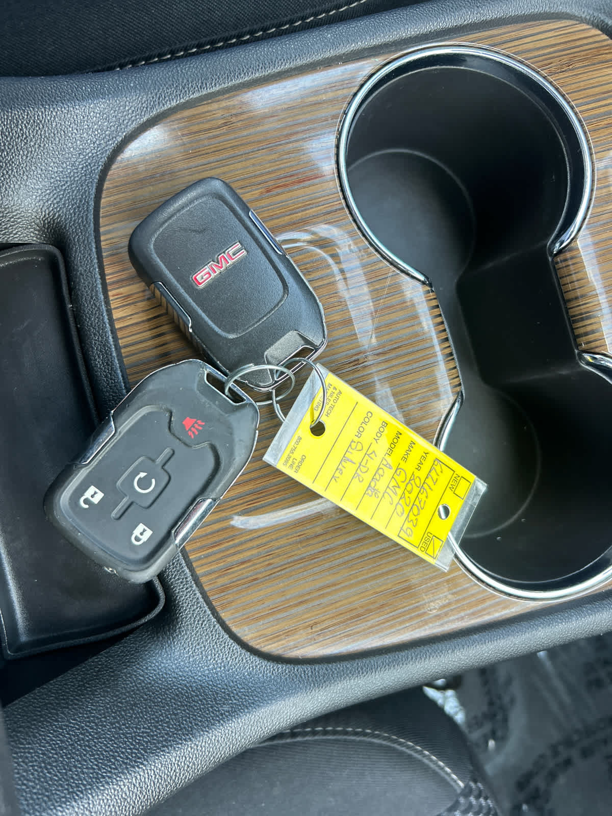 Used 2020 GMC Acadia SLE FWD image 17