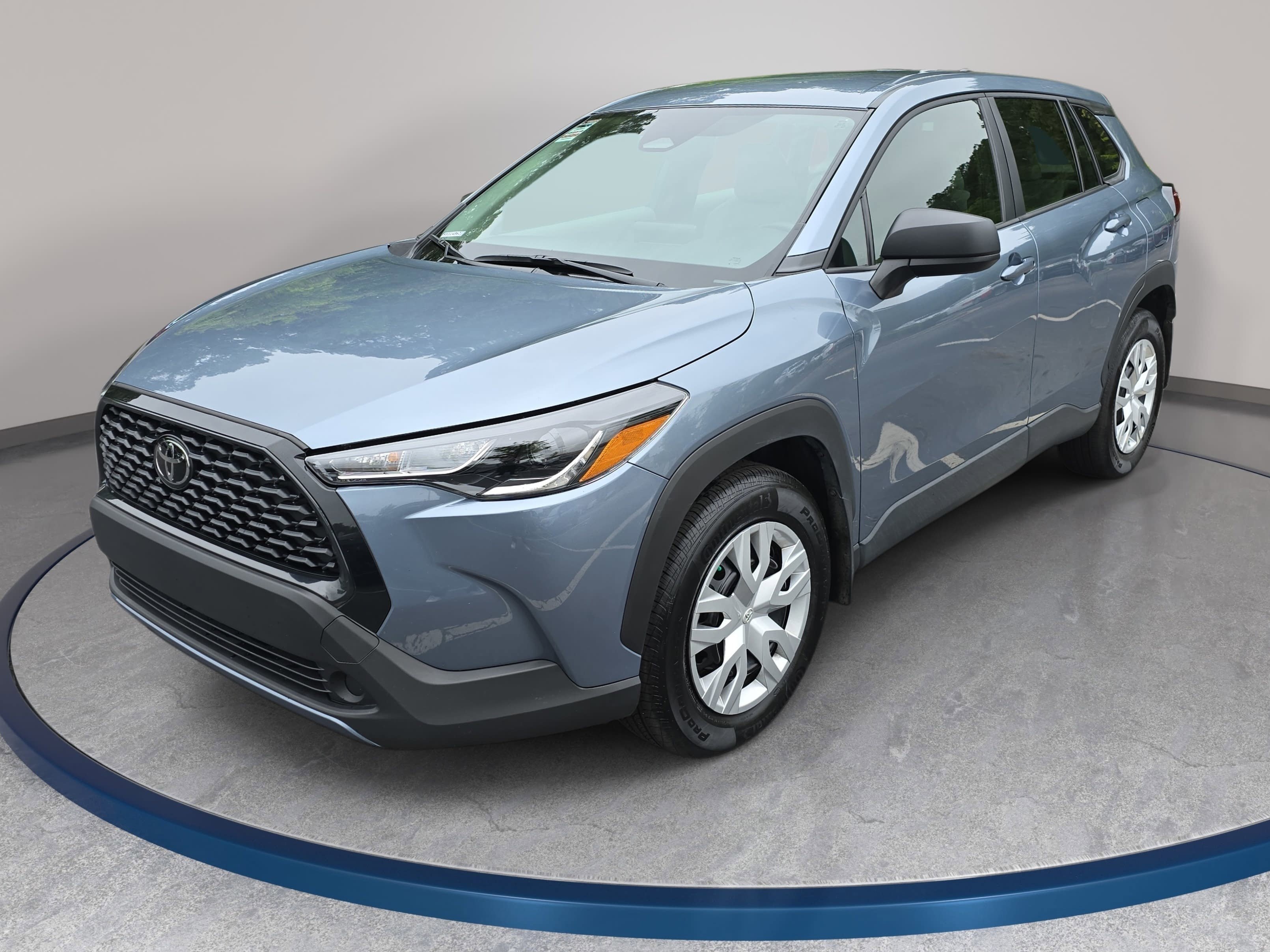 Used 2024 Toyota Corolla Cross L FWD image 1