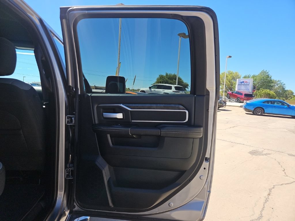 Certified 2024 RAM 2500 Big Horn w/ Bed Utility Group AWD/4WD image 16