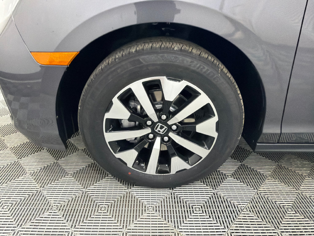 New 2027 Honda Odyssey EX-L image 13