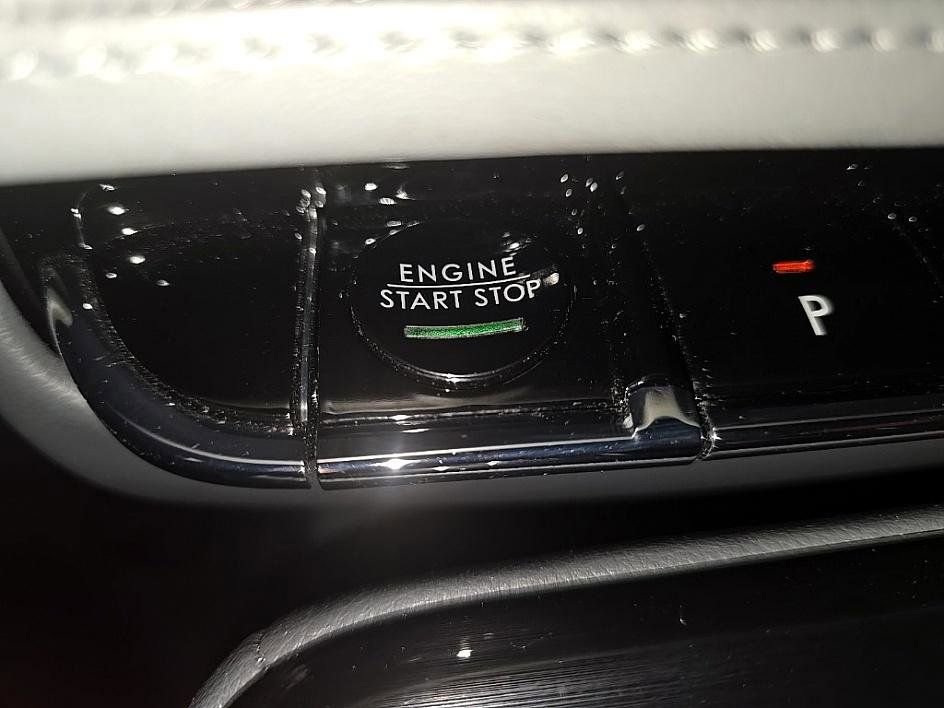 Used 2022 Lincoln Nautilus Reserve w/ Equipment Group 201A image 18