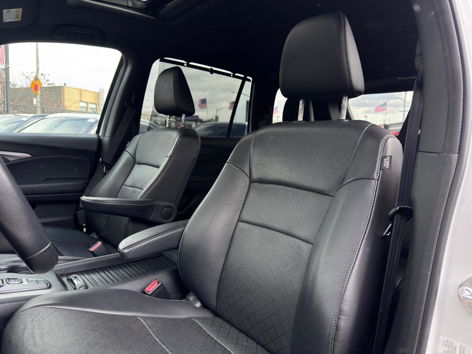 Used 2021 Honda Passport EX-L image 17