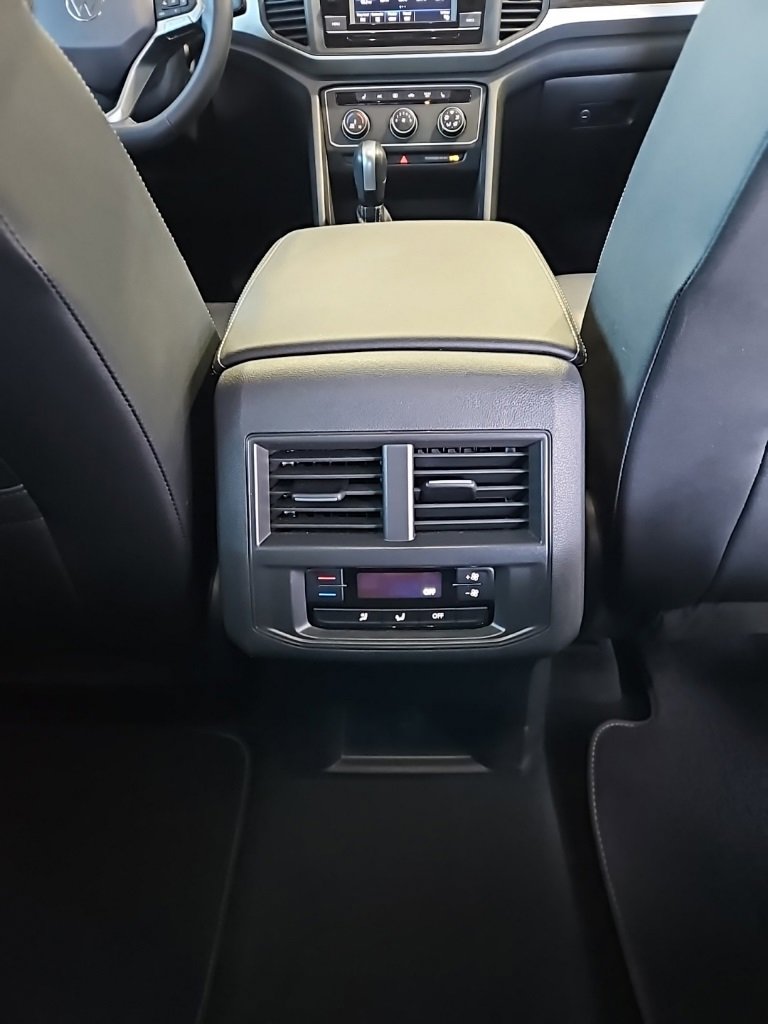 Used 2023 Volkswagen Atlas SE image 18