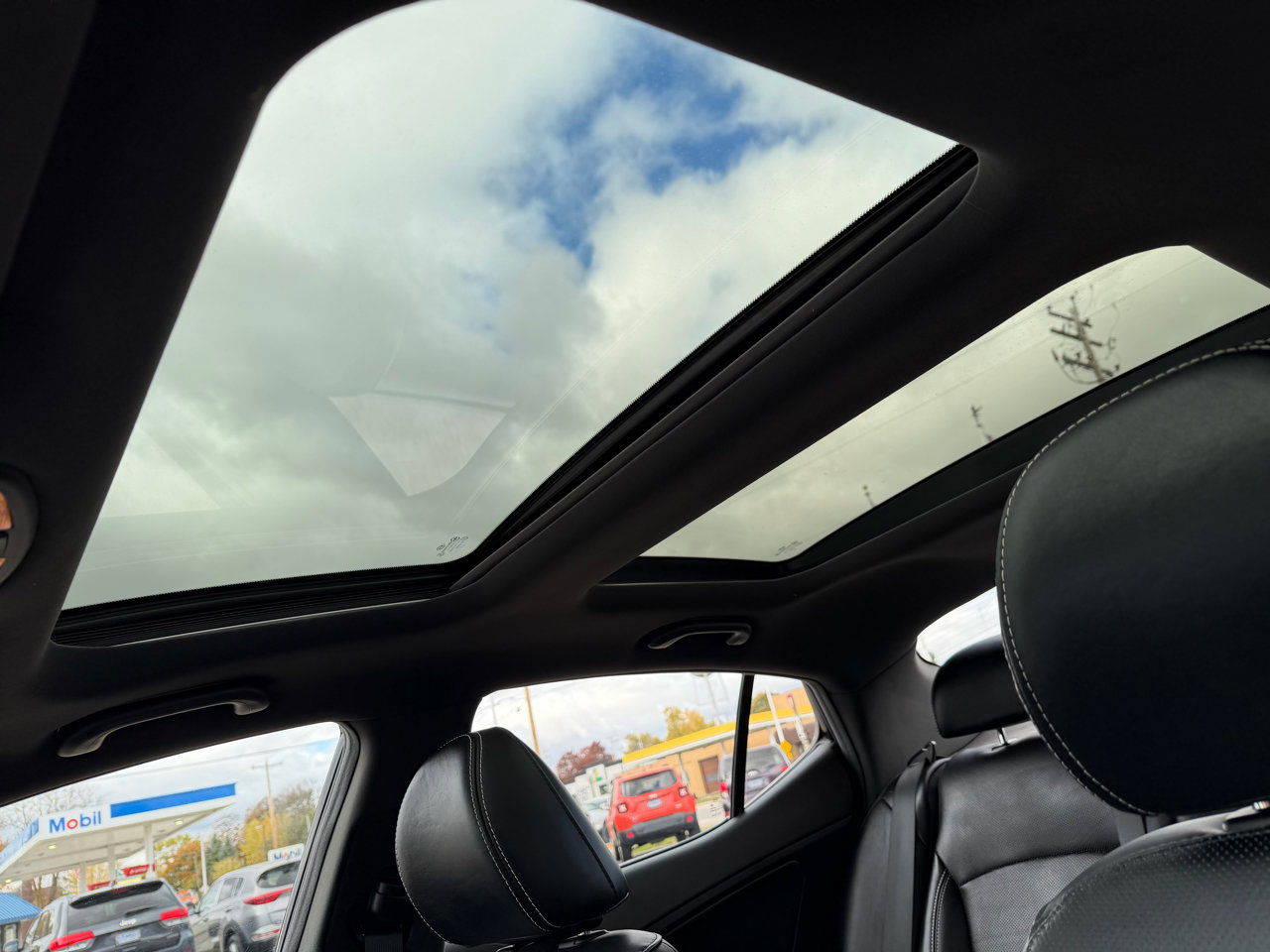 Used 2013 Kia Optima SX w/ Chrome Limited Pkg image 23