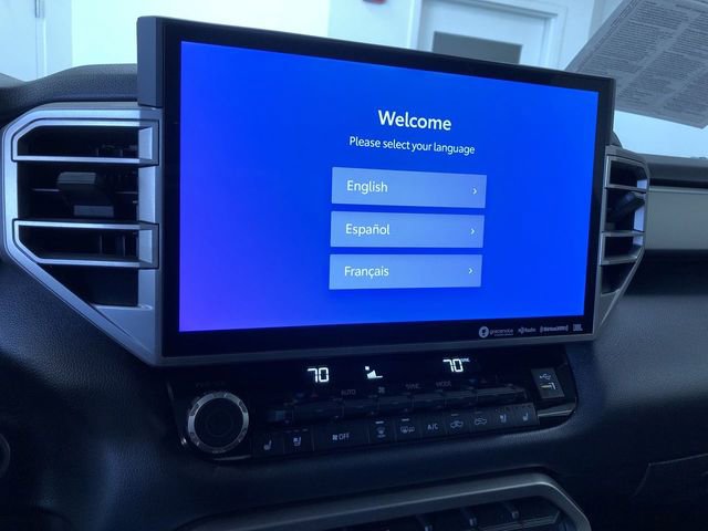 Used 2023 Toyota Tundra Limited image 23