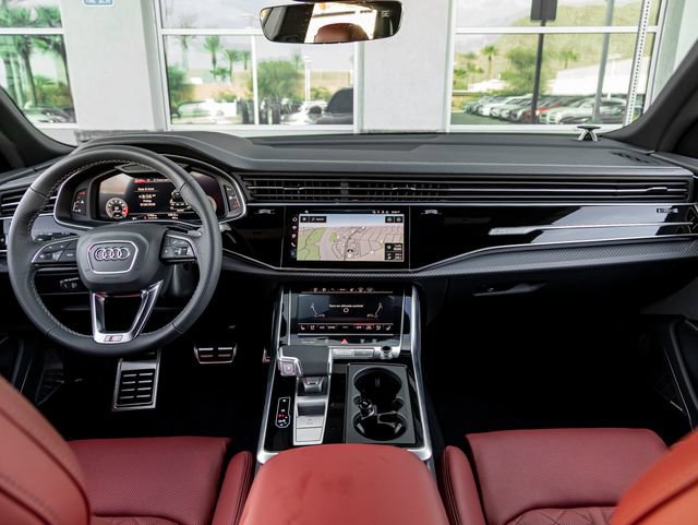 Used 2026 Audi SQ8 Prestige AWD/4WD image 24