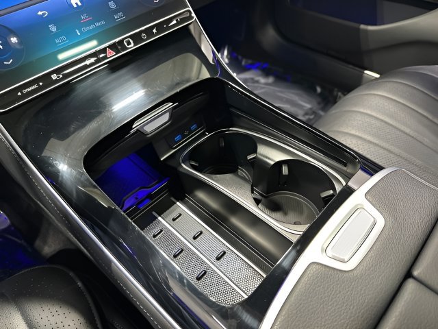 Used 2024 Mercedes-Benz S 500 4MATIC image 25