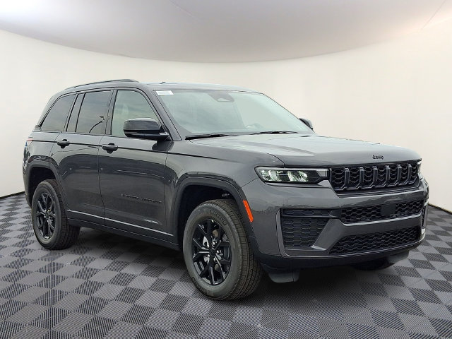 New 2026 Jeep Grand Cherokee Altitude AWD/4WD image 1
