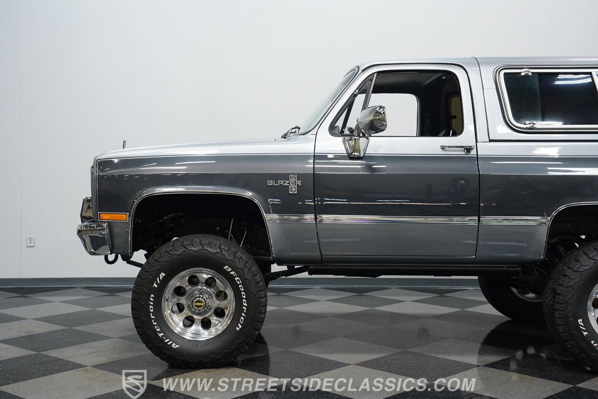Used 1987 Chevrolet Blazer 4WD image 22