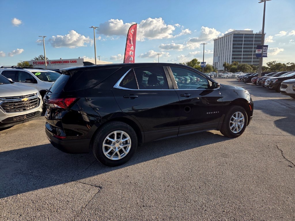 Used 2024 Chevrolet Equinox LT AWD/4WD image 14