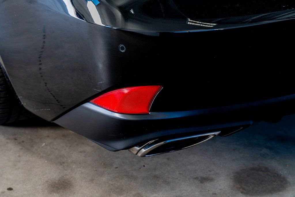 Used 2017 Lexus IS 200t w/ Navigation System Package image 23