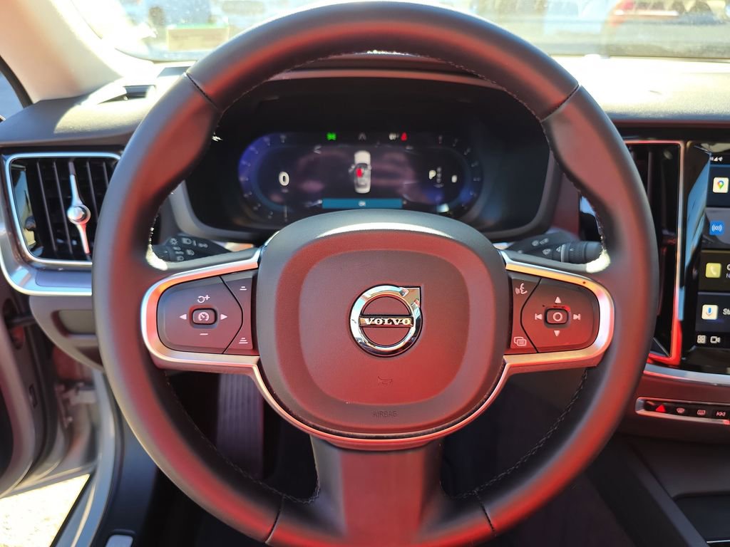 Certified 2024 Volvo S60 B5 Core image 26