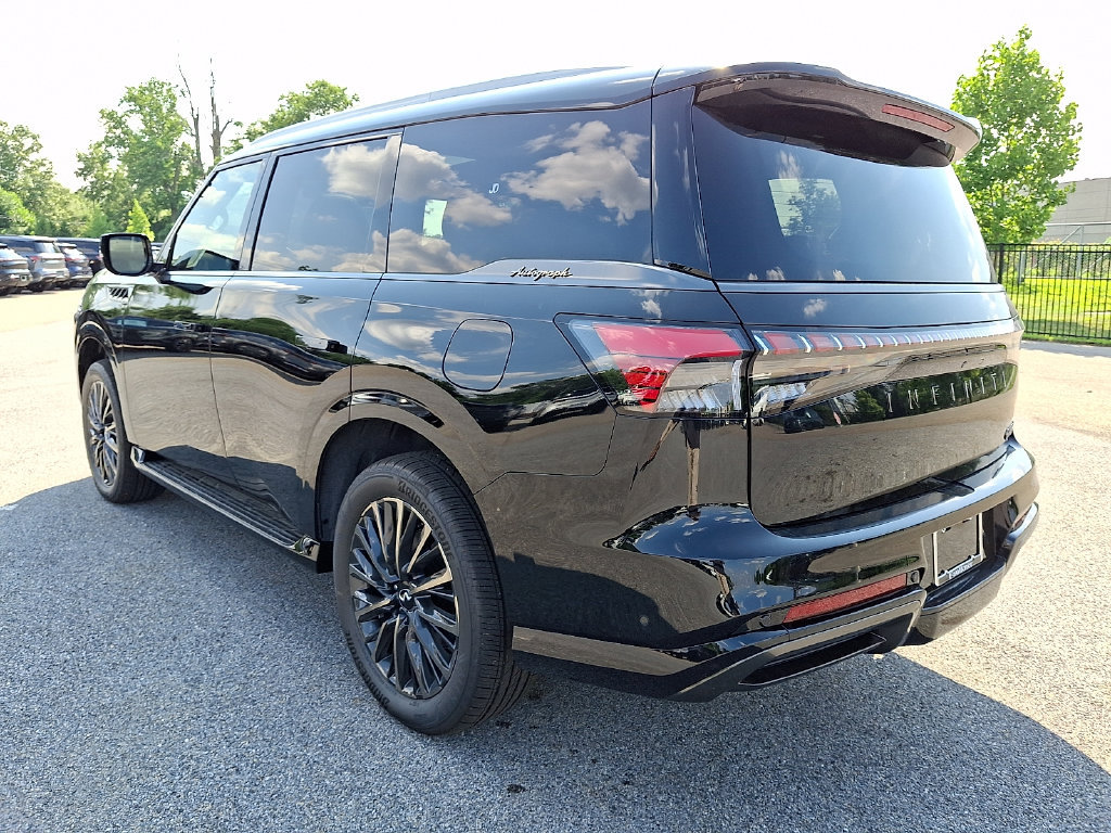 New 2027 INFINITI QX80 Autograph AWD/4WD image 3