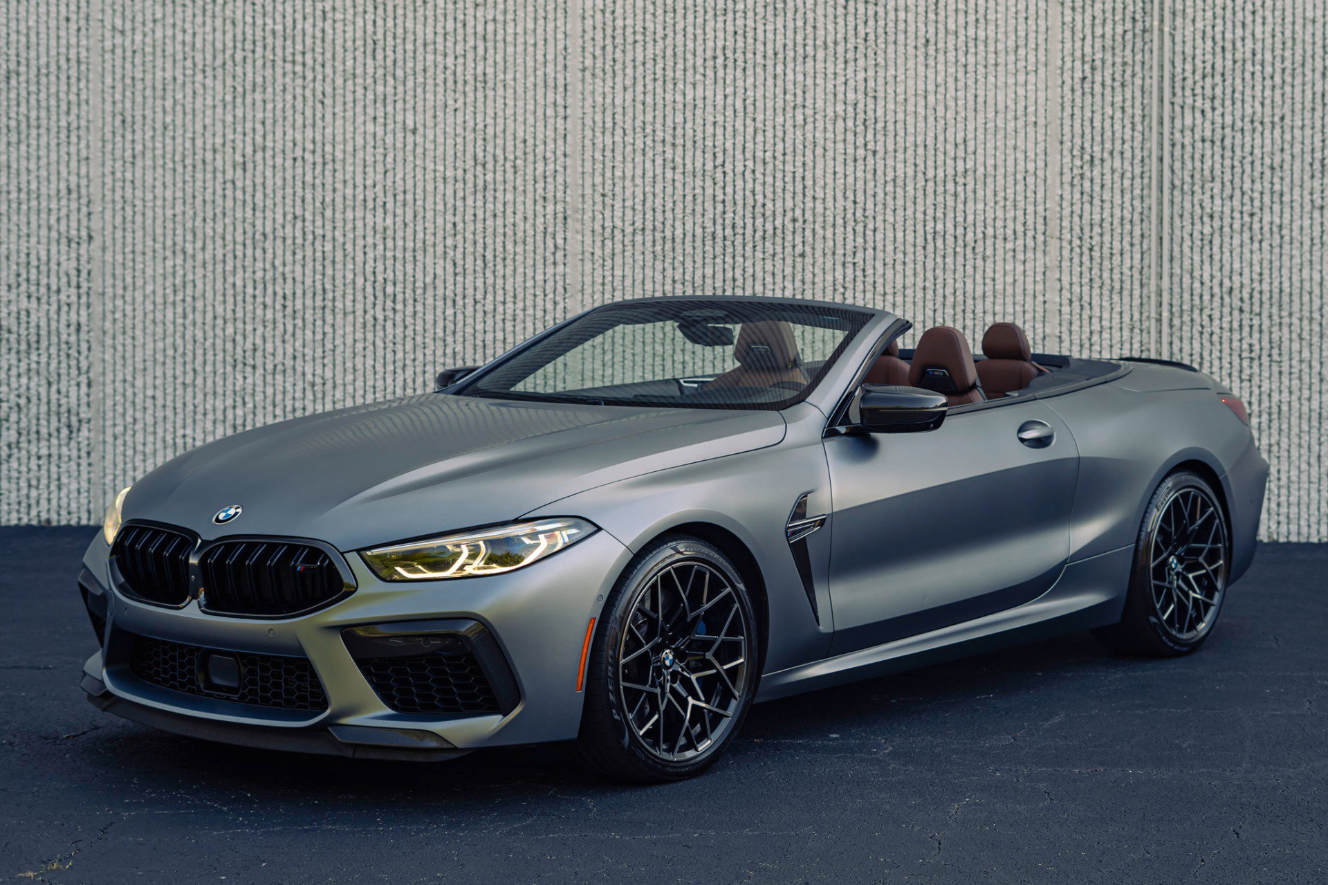 Used 2022 BMW M8 Competition w/ M Carbon Exterior Package AWD/4WD image 1