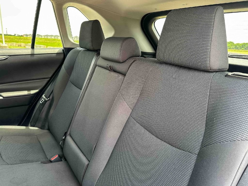 Used 2020 Toyota RAV4 LE FWD image 19