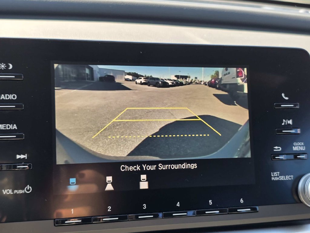 Used 2018 Honda Accord LX image 15