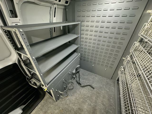 Used 2021 Chevrolet Express 2500 image 29