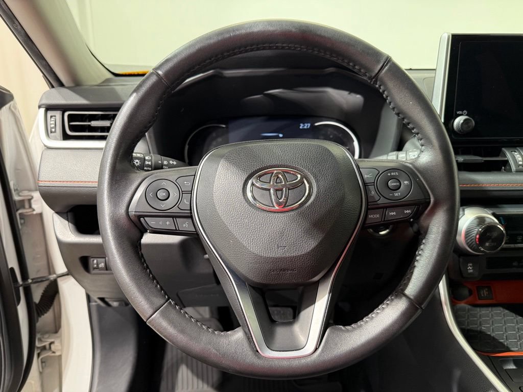 Used 2024 Toyota RAV4 Adventure AWD/4WD image 22