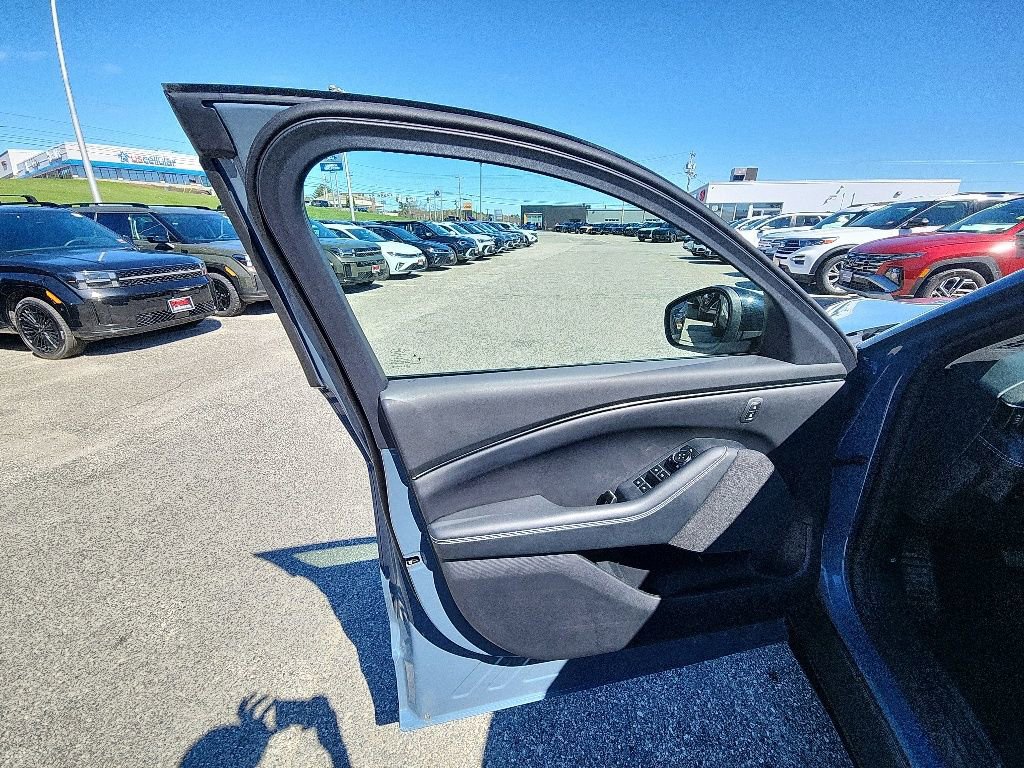 Used 2024 Ford Mustang Mach-E Select AWD/4WD image 12
