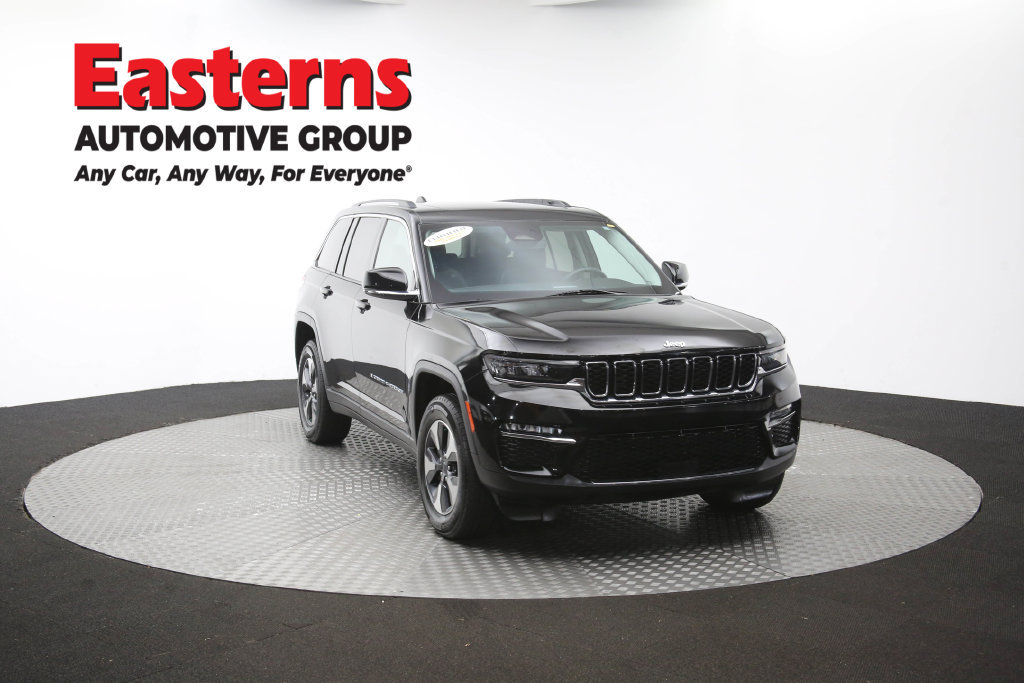 Used 2023 Jeep Grand Cherokee 4WD 4xe image 61
