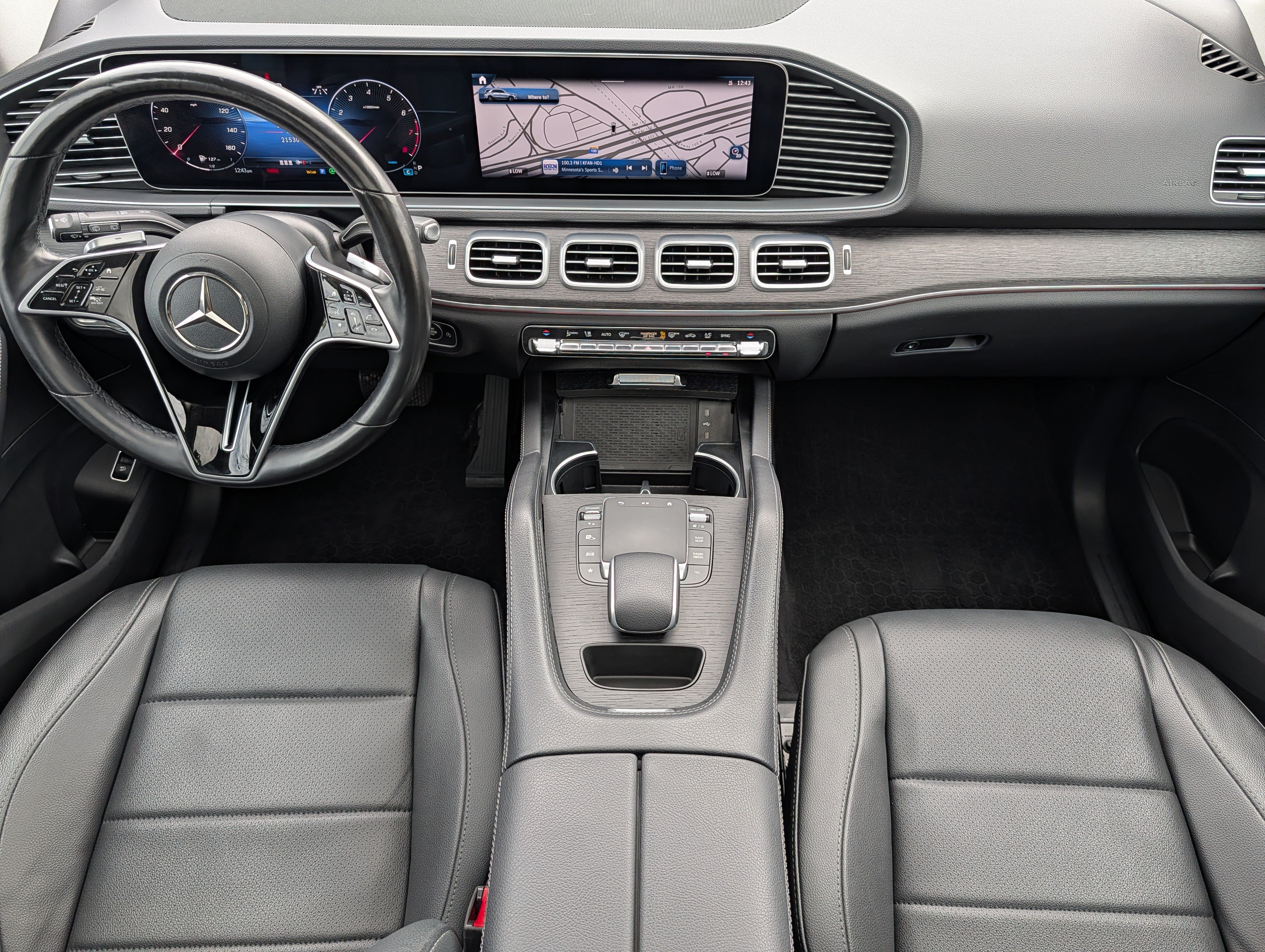 Used 2024 Mercedes-Benz GLE 450 4MATIC image 11