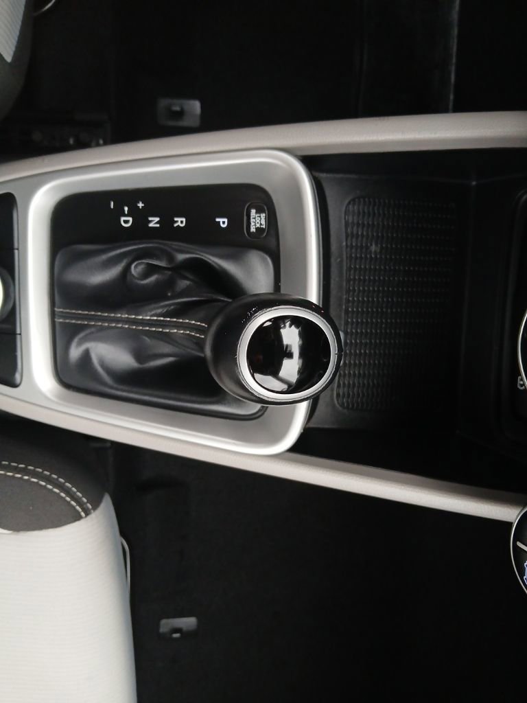 Used 2023 Hyundai Venue SEL image 20