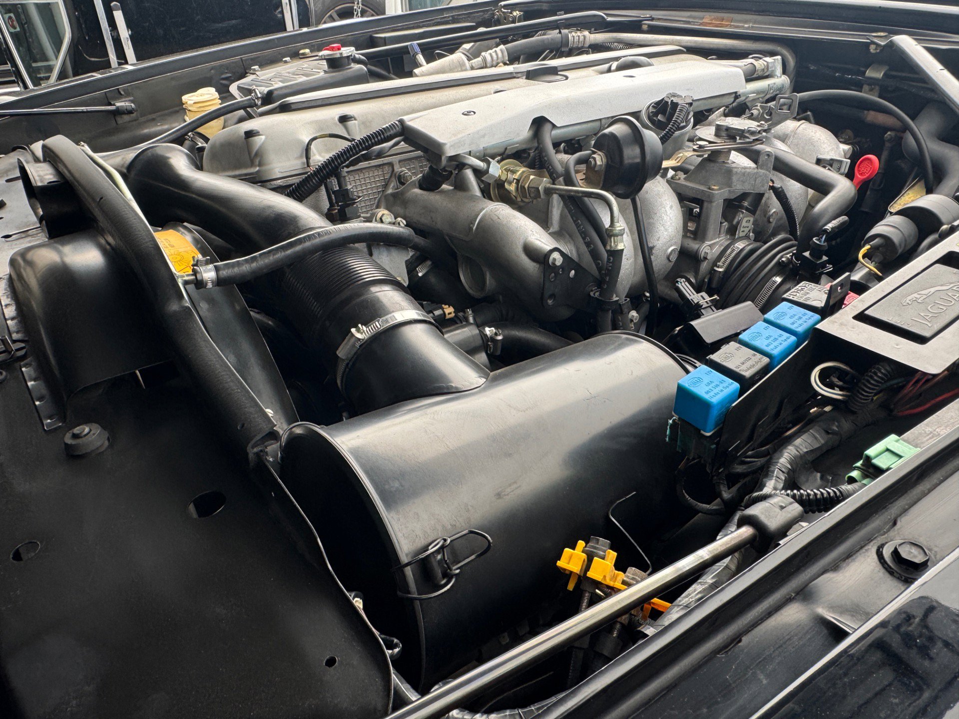 Used 1996 Jaguar XJS 4.0 Convertible image 38