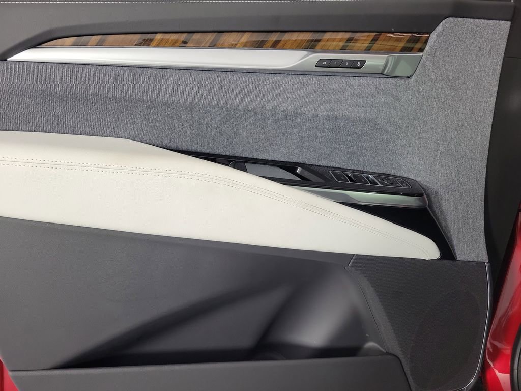 Certified 2026 Cadillac Escalade Platinum Sport w/ LPO, ONYX Package image 20