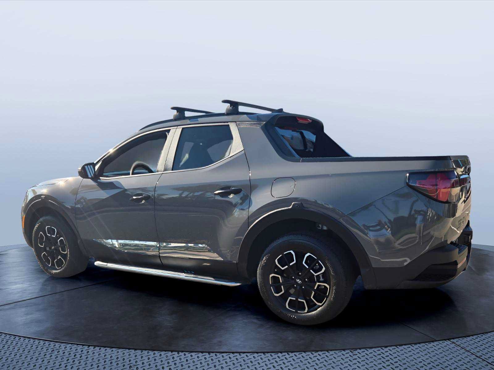 Used 2024 Hyundai Santa Cruz SEL w/ Activity Package FWD image 9