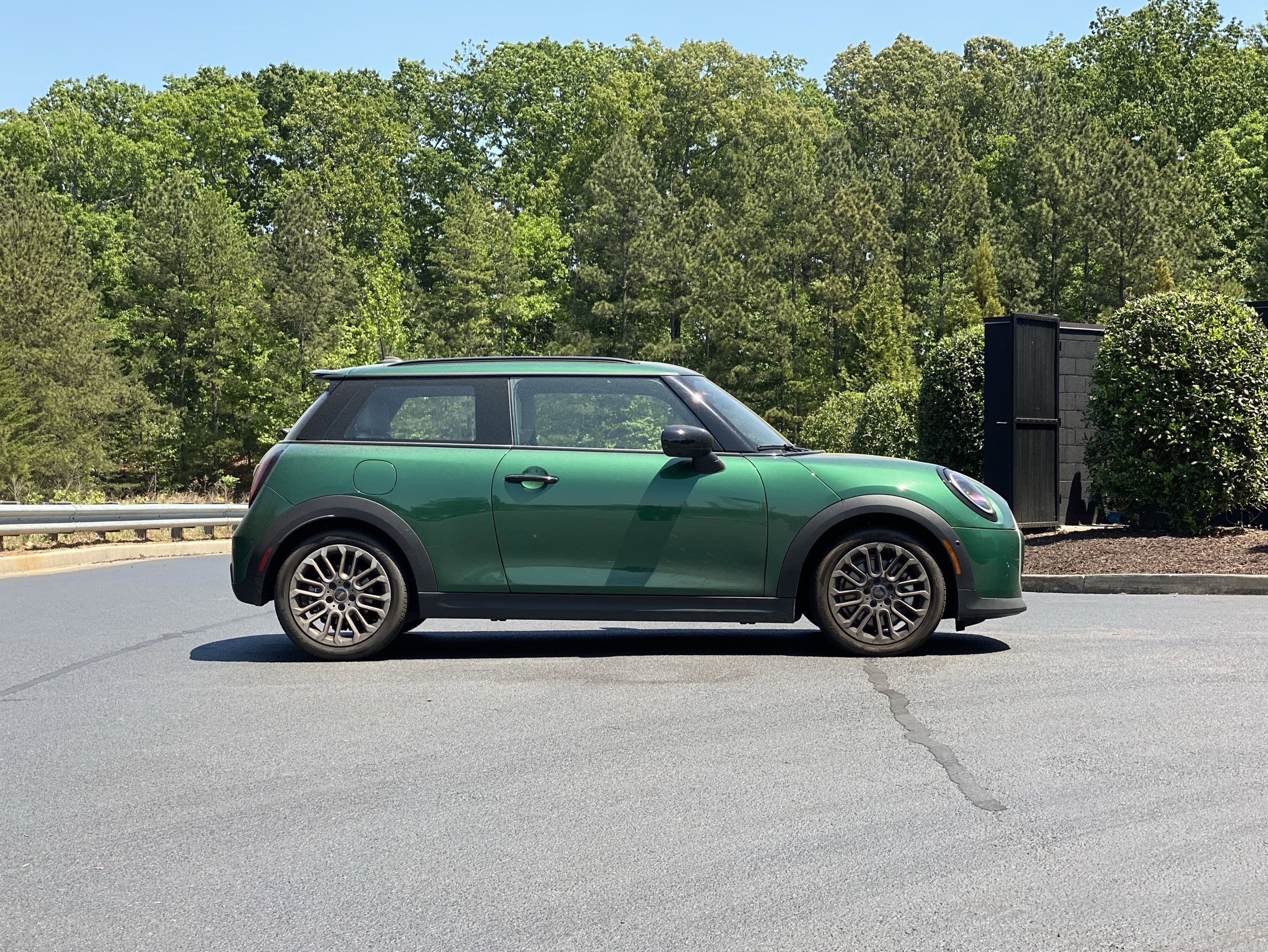 Certified 2025 MINI Cooper S FWD image 5