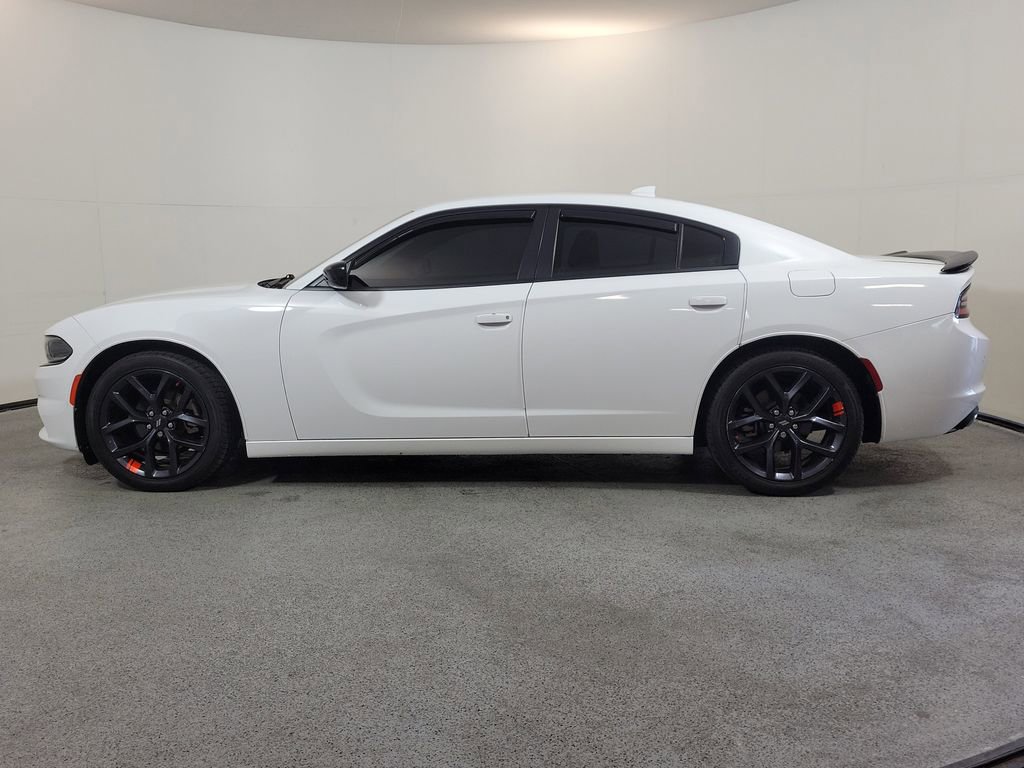 Used 2023 Dodge Charger SXT w/ Blacktop Package RWD image 4
