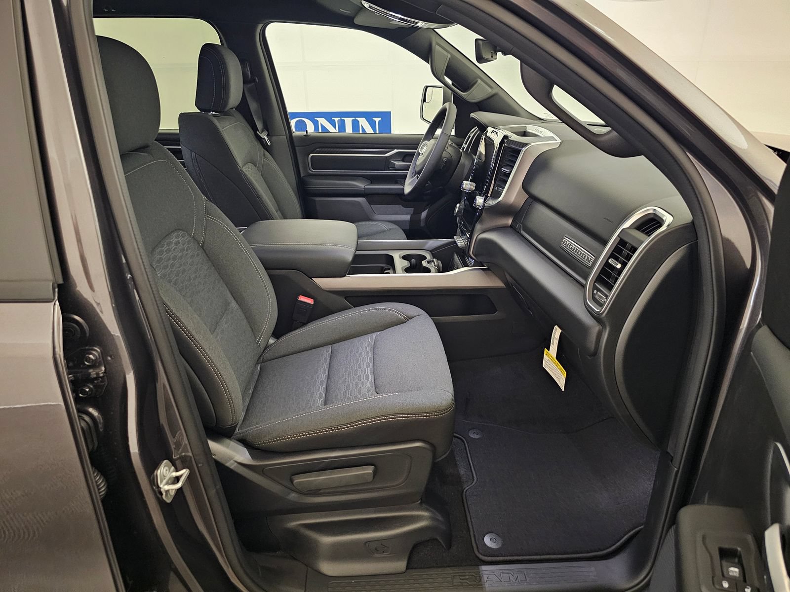 New 2026 RAM 1500 Big Horn AWD/4WD image 22