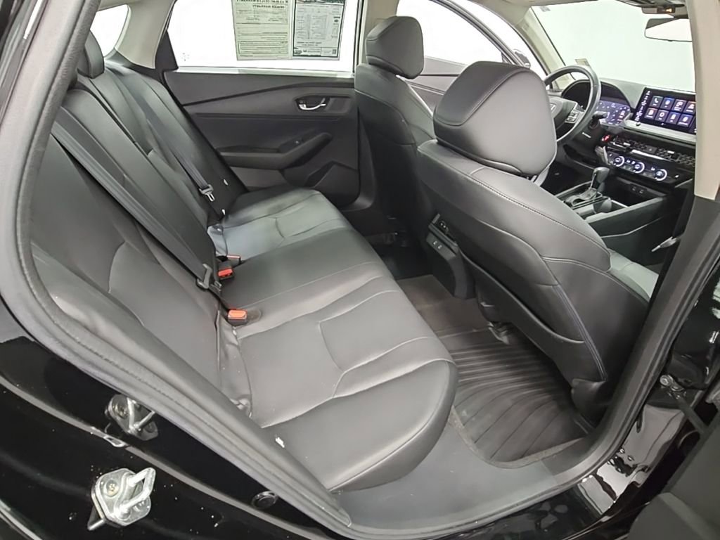 Used 2023 Honda Accord EX-L image 35