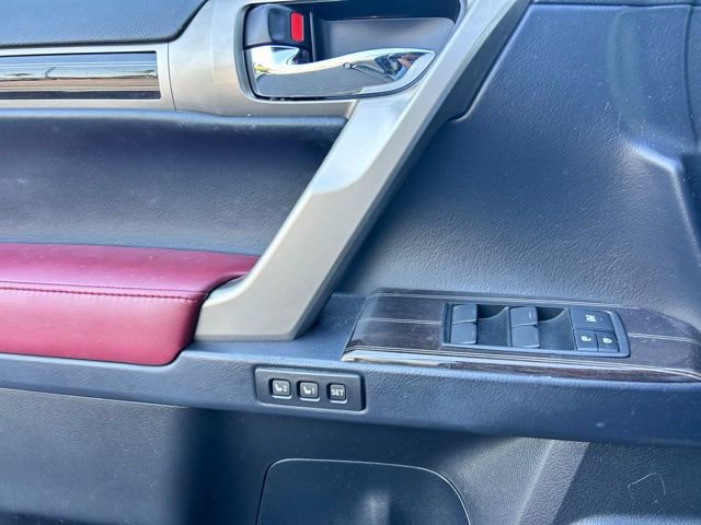 Used 2021 Lexus GX 460 Premium w/ Premium Package image 10